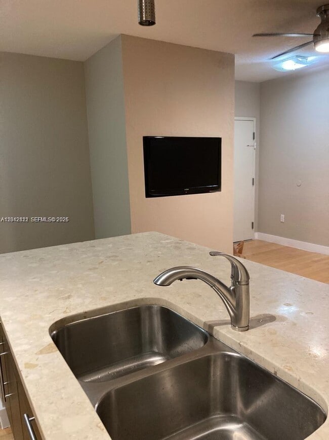 Photo - 7171 Bay Dr Unit 9