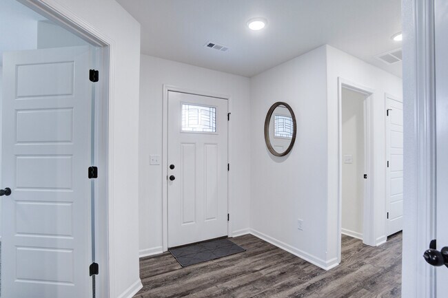 Photo - 422 Alex Jordan Dr.