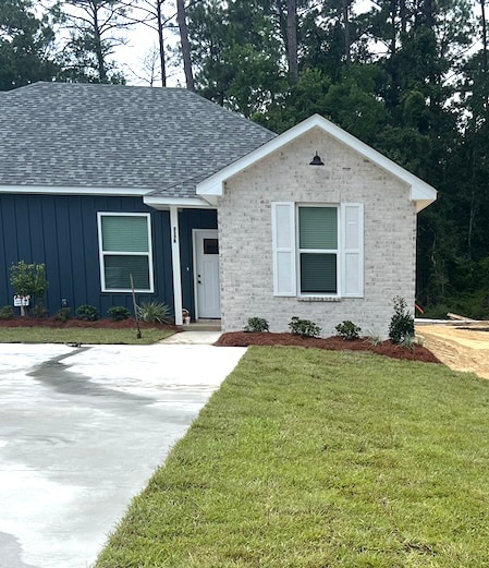 Building Photo - 213 Hoover Dr Rental