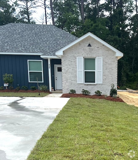 Building Photo - 213 Hoover Dr Rental