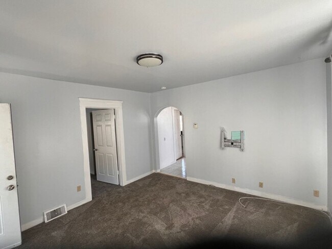 Photo - Newly remodeled 2 bedroom 1 bathroom upper...
