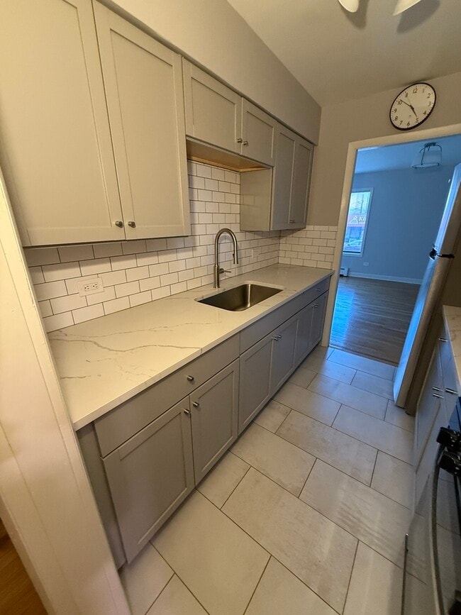 Photo - 3852 N Elston Ave Unit 7