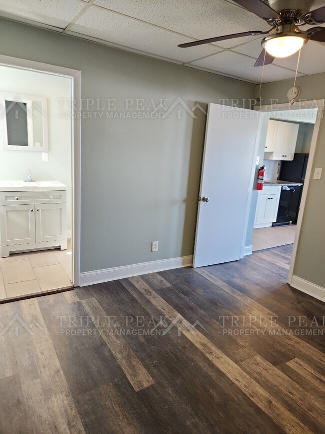 514 Main St Unit 2F