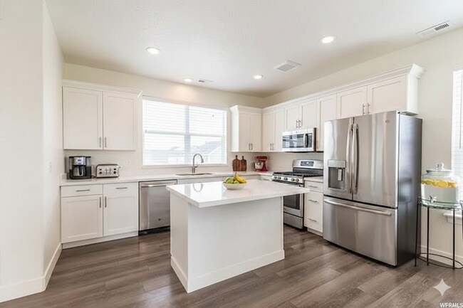 Photo - 1653 Kyson Rd