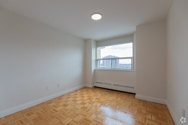 2BR, 1BA - 963SF - Bedroom