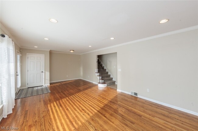 Photo - 23915 Glenhill Dr