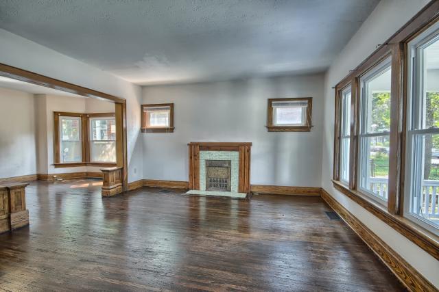 Photo - 374 E 12th Ave