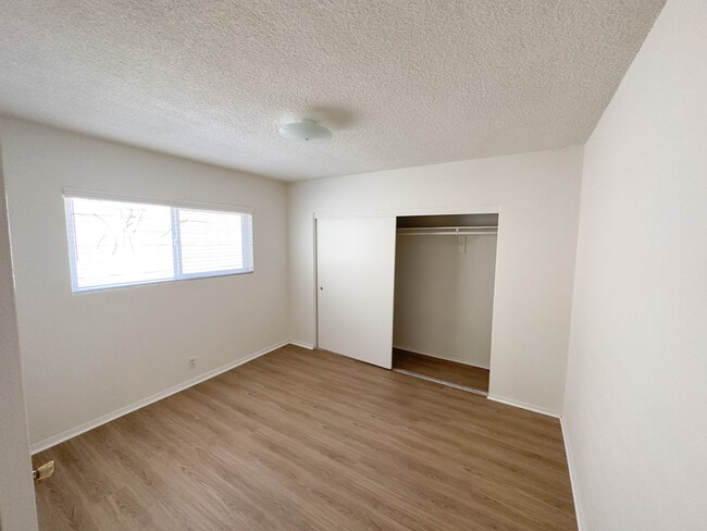 Photo - 454 S Oak Knoll Ave Unidad 3