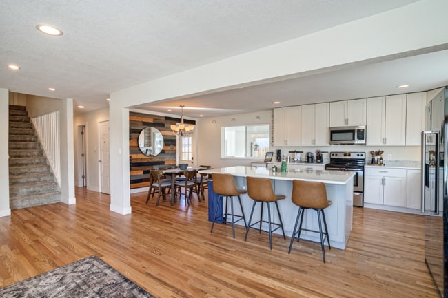 Photo - 10490 W Dakota Ave