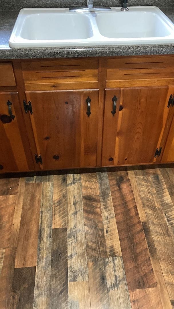 Photo - 305 Dogwood Ave