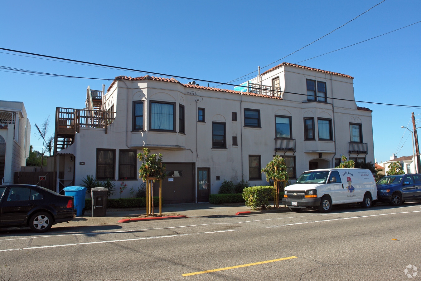 Photo - 3145-3149 Cabrillo St Apartments