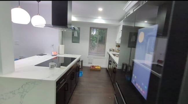 Photo - 4727 W Lake Sammamish Pkwy SE