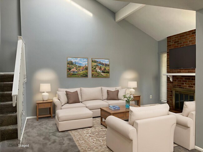 Photo - 1 month FREE RENT on 15 month lease OR 1/2 month FREE RENT on 12 month lease