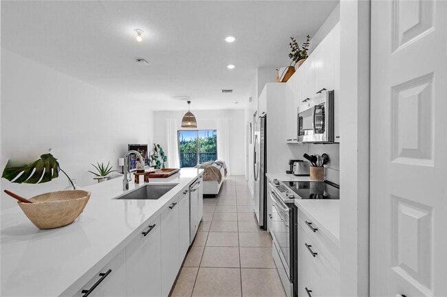 Building Photo - Northwest 104th Avenue, Doral, FL 33178 - ... Rental