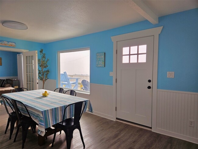 Building Photo - 27478 FM457