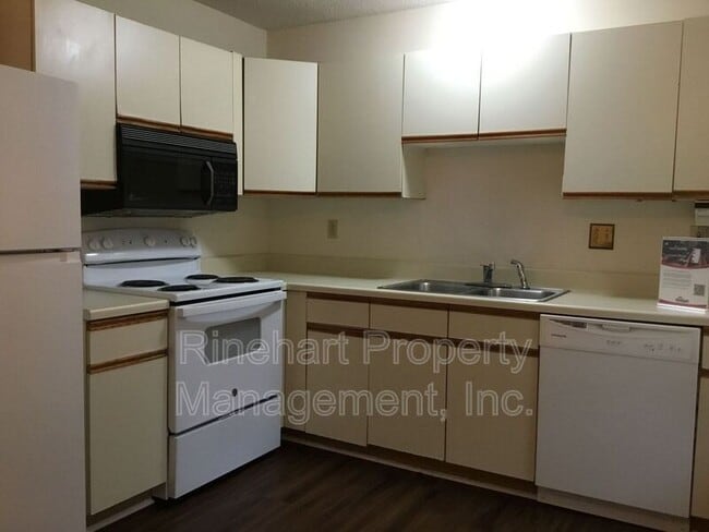 Photo - 1573 Hunt Club Ct