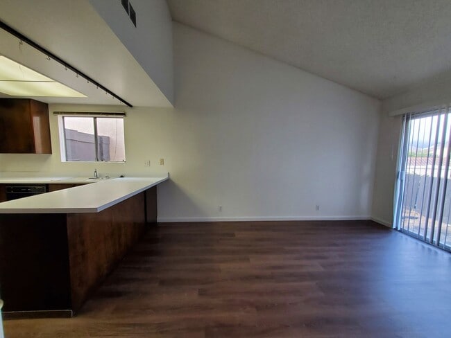 42 El Mirador Ct