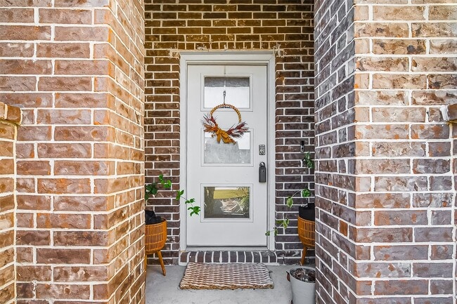 Photo - 3902 Birtley Bnd Wy