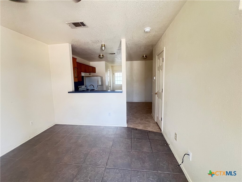 Photo - 1205 Industrial Blvd Unidad C