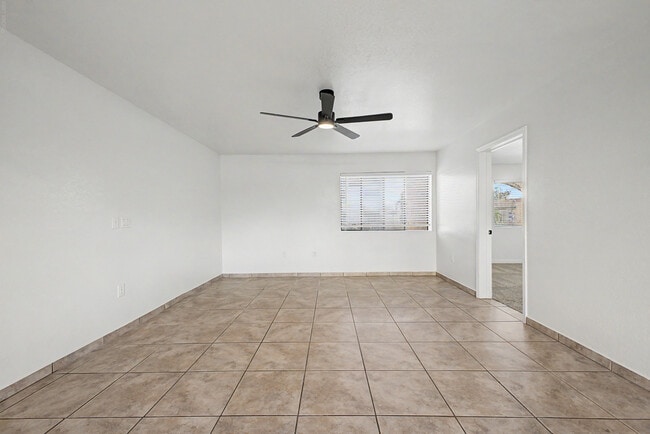16624 E Palisades Blvd