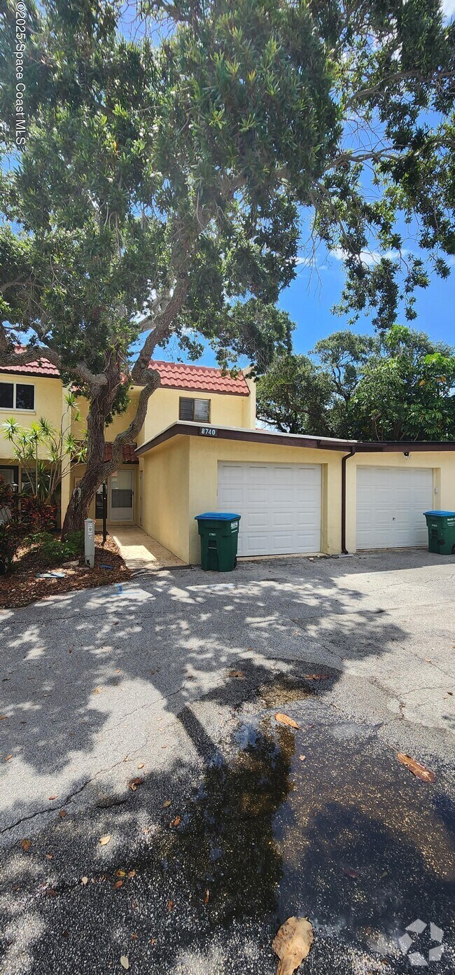 Building Photo - 8740 Lantana Ct Rental
