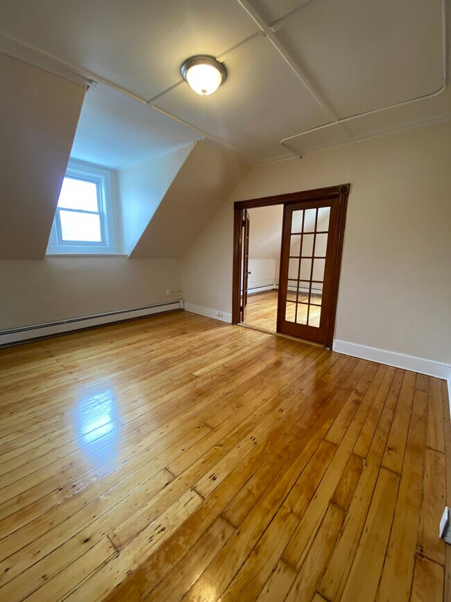 Photo - 13 Magill St Unit 3