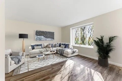 Photo - 84 Fuller St