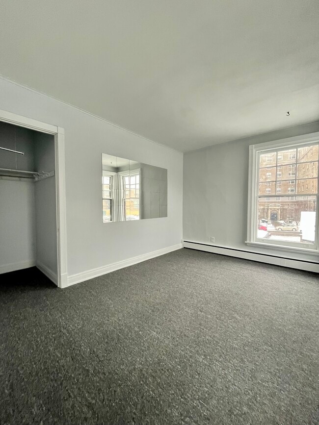 Photo - 104 Linwood Ave