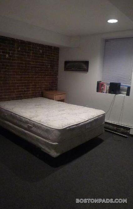 Photo - 480 Massachusetts Ave Unit 3