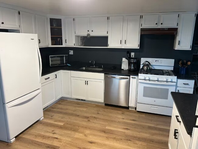 Photo - 111 McDowell St