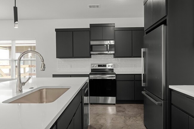 Building Photo - 3011 Alpha Wolf Ct