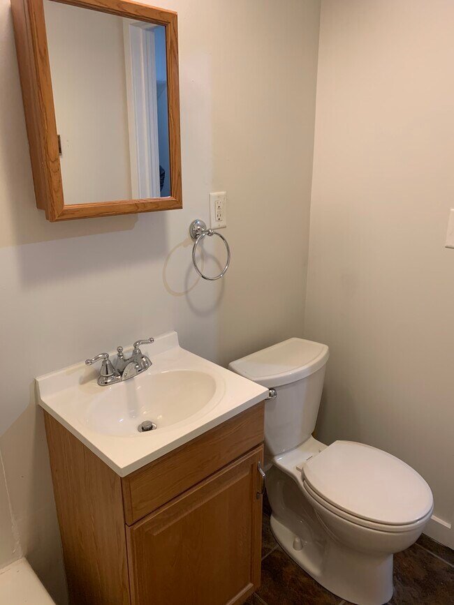 Bathroom - 281 Oak Dr