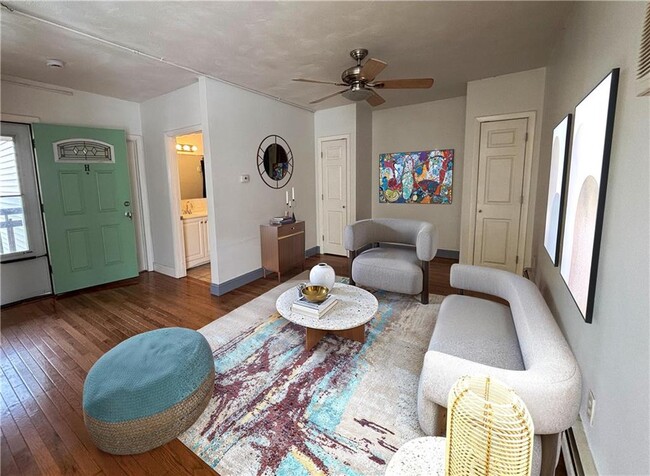 Photo - 336 Killingly St Unidad H Rental