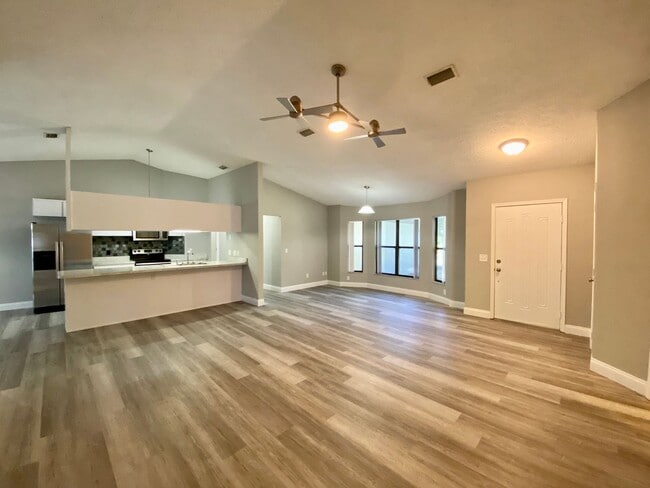 Photo - Three bedroom two bathroom Inverness Highlands Home