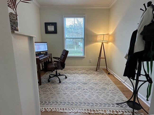 Photo - 204 Fulbourn Pl