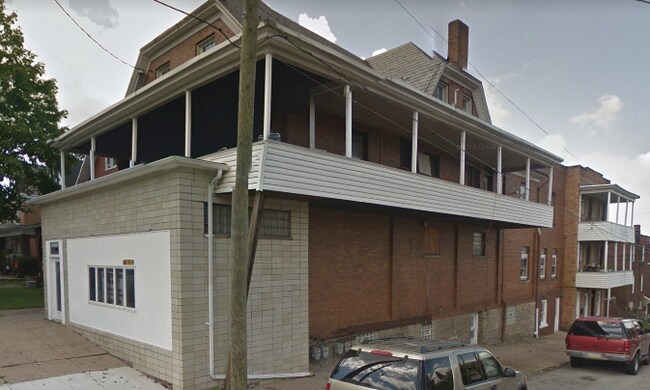 500 Hancock Ave
