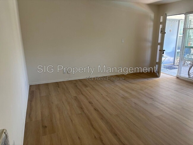 Photo - 6930 Fulton Ave Unit 6