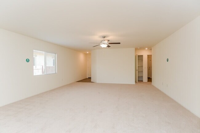 Photo - 12819 N Peony Dr