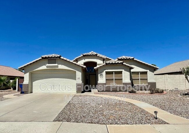 Building Photo - 2392 E Morelos St