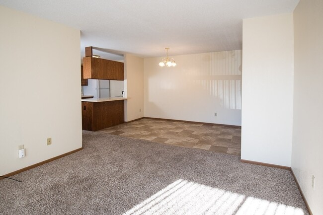 Amber Crest/Fox Run Apartments
