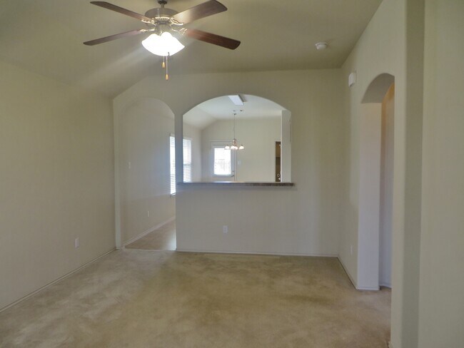 Photo - 3 Bedroom 2 Bathroom Sonterra West Home