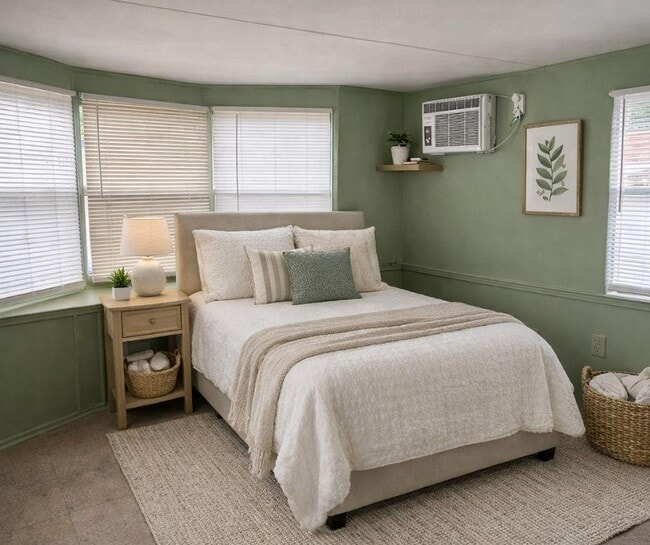 Photo - 10720 54th Ave N