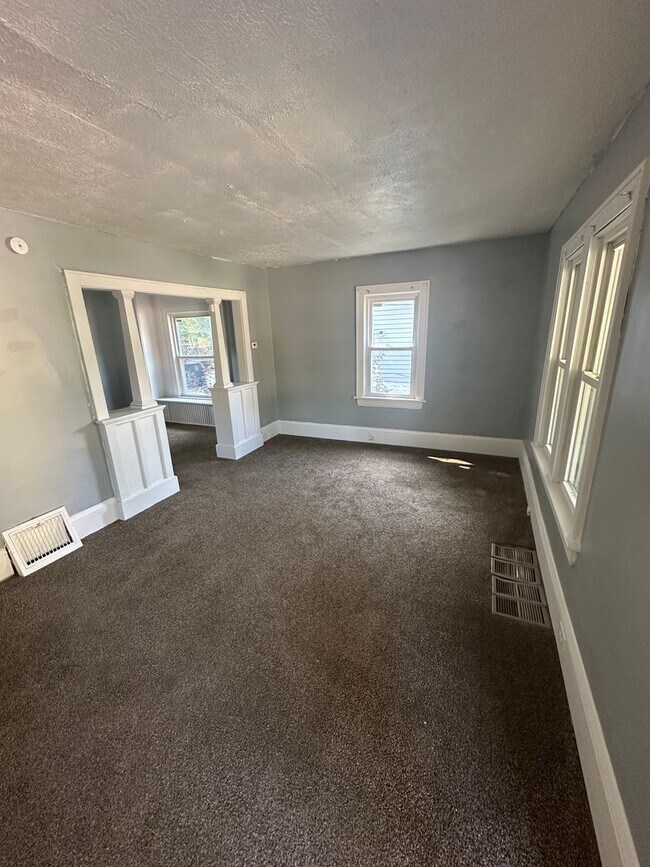 Photo - 2337 15th St SW