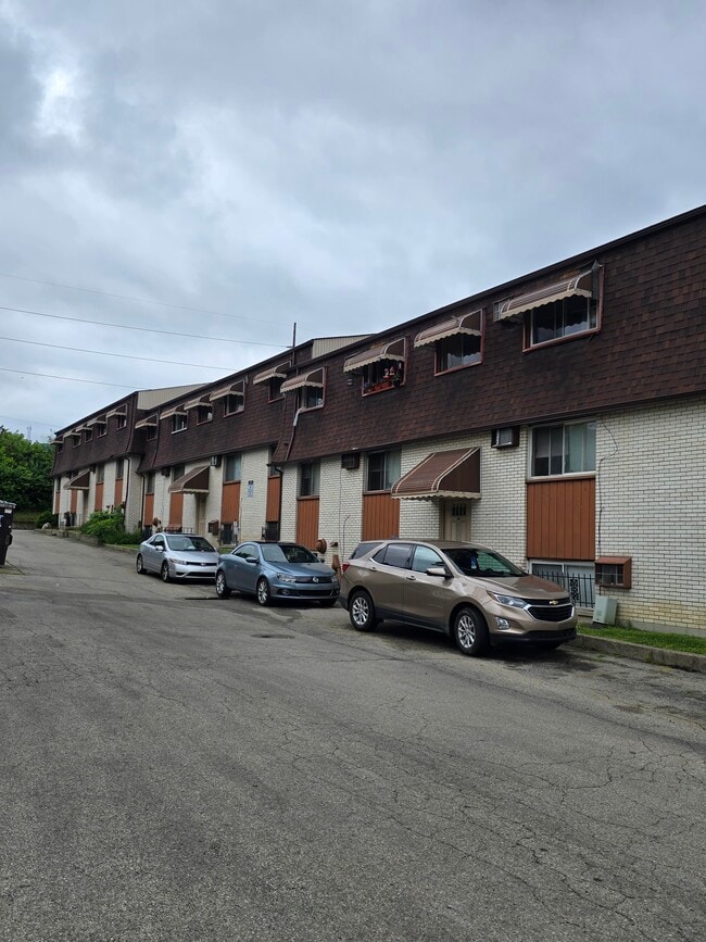 4644 Burkhardt Ave