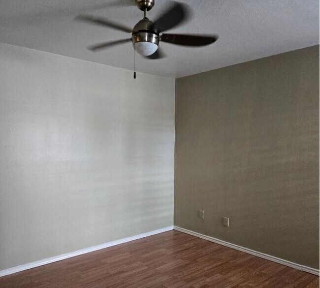 Photo - 12660 Ashford Point Dr Unidad 613