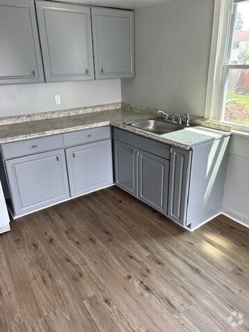 Building Photo - 6 Crescent Ave Unit 1 Rental