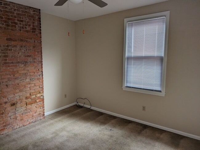 514 Dawson Ave Unit #2
