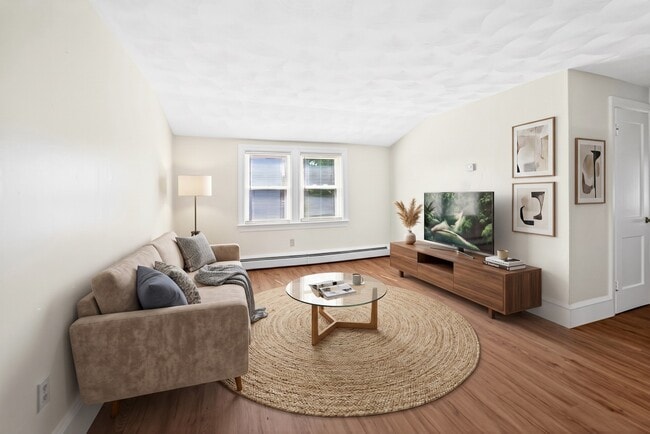 Photo - 91 Wabun Ave
