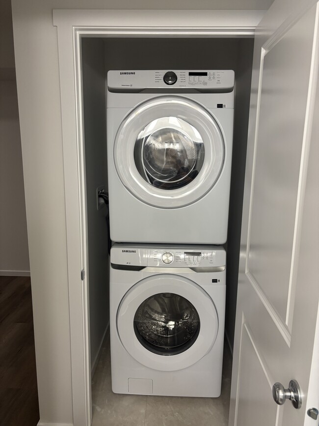 Photo - 4257 Kinglet Dr