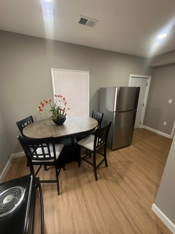 Photo - 2608 Village Ln